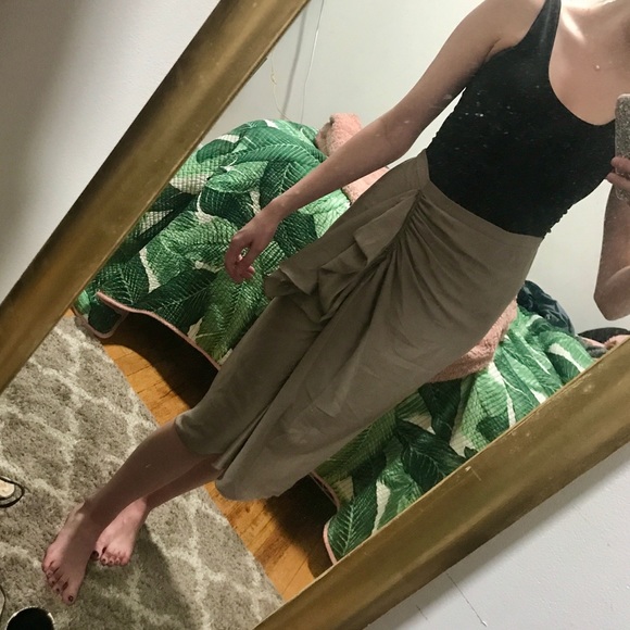 BCBG Maxazria Asymmetrical Midi Skirt - Picture 6 of 6